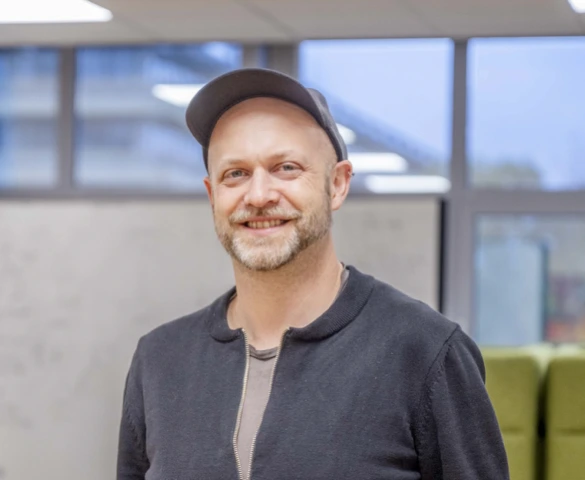 Photo of Prof. Nils Jansen